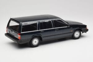 Volvo 740 GL Estate Dark Green Metallic Minichamps 1:18 155171771 Diecast — photo 2 of 6