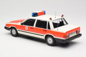 Volvo 740 GL DRK Aschaffenburg Minichamps 1:18 155171790 Diecast — photo 5 of 6