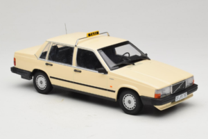 Volvo 740 GL Taxi Germany Minichamps 1:18 155171792 Diecast — photo 4 of 6