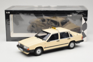 Volvo 740 GL Taxi Germany Minichamps 1:18 155171792 Diecast — photo 6 of 6