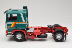Volvo F1220 Green Red Road Kings 1:18 RK180032 Diecast — photo 4 of 8