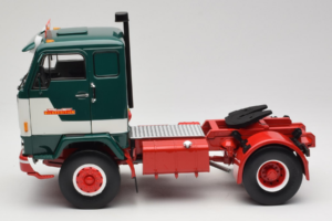 Volvo F88 Bilspedition Green White MCG 1:18 MCG18139 Diecast — photo 4 of 8