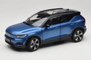 Volvo XC40 Recharge Blue Metallic Paudi Model 1:18 2562373 Diecast