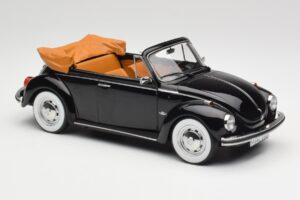 Volkswagen Beetle 1303 Cabriolet Black Norev 1:18 188533 Diecast — photo 4 of 6