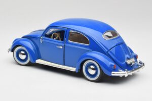 Volkswagen Beetle Blue Bburago 1:18 23124646 Diecast — photo 7 of 8