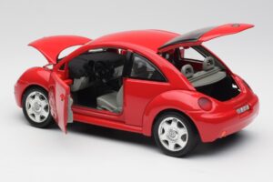Volkswagen New Beetle Red Bburago 1:18 8185108 Diecast — photo 5 of 8