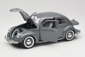 Volkswagen Export Sedan Agave Grey Maisto 1:18 100299 Diecast — photo 2 of 8