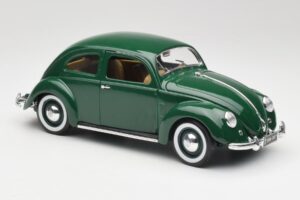 Volkswagen Export Sedan Beryl Green Maisto 1:18 31820 Diecast — photo 6 of 8