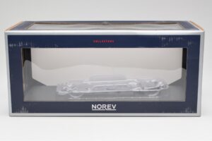 Volkswagen Golf Mk3 VR6 Purple Metallic Norev 1:18 188417 Diecast — photo 8 of 8