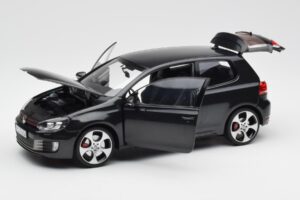 Volkswagen Golf Mk6 GTI Grey Metallic Norev 1:18 188503 Diecast — photo 2 of 7