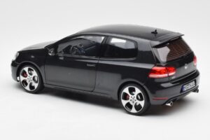 Volkswagen Golf Mk6 GTI Grey Metallic Norev 1:18 188503 Diecast — photo 7 of 7