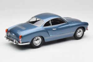Volkswagen Karmann Ghia Coupe Neptune Blue Minichamps 1:18 155054022 Diecast — photo 2 of 6