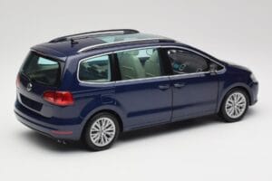 Volkswagen Sharan 7N Shadow Blue Metallic Minichamps 1:18 110051100 Diecast — photo 3 of 8