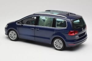 Volkswagen Sharan 7N Shadow Blue Metallic Minichamps 1:18 110051100 Diecast — photo 7 of 8
