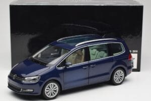 Volkswagen Sharan 7N Shadow Blue Metallic Minichamps 1:18 110051100 Diecast — photo 8 of 8