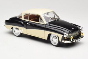 Wartburg 311 Coupe Black & Beige Revell 1:18 8419 Diecast — photo 6 of 8