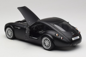 Wiesmann GT MF Matte Black Revell 1:18 WIESMANN002 Diecast — photo 5 of 8