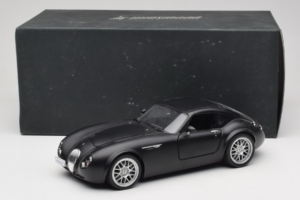 Wiesmann GT MF Matte Black Revell 1:18 WIESMANN002 Diecast — photo 8 of 8