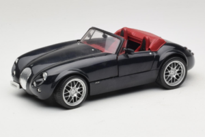 Wiesmann Roadster MF Carbon Black Revell 1:18 WIESMANN001 Diecast