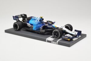 Williams Racing Mercedes FW43B #6 N. Latifi Saudi Arabian GP 2021 Minichamps 1:18 117212206 Diecast — photo 4 of 6