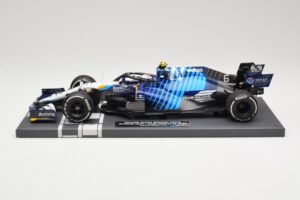 Williams Racing Mercedes FW43B #6 N. Latifi Saudi Arabian GP 2021 Minichamps 1:18 117212206 Diecast