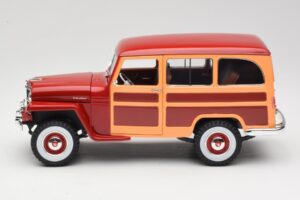 Willys Jeep Station Wagon Red Road Signature 1:18 92858 Diecast — photo 4 of 8