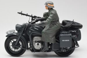 Zundapp KS 750 Sidecar Walkure Schuco 1:10 450651900 Diecast — photo 4 of 7