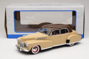 Cadillac Fleetwood Series 60 Special Beige MCG 1:18 MCG18656 Diecast — photo 6 of 6