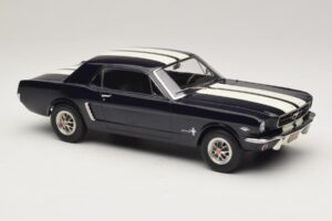 Ford Mustang Nightmist Blue Norev 1:18 182805 Diecast — photo 4 of 6
