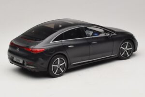 Mercedes EQE V295 Graphite Grey Magno NZG 1:18 B66961108 Diecast — photo 5 of 8