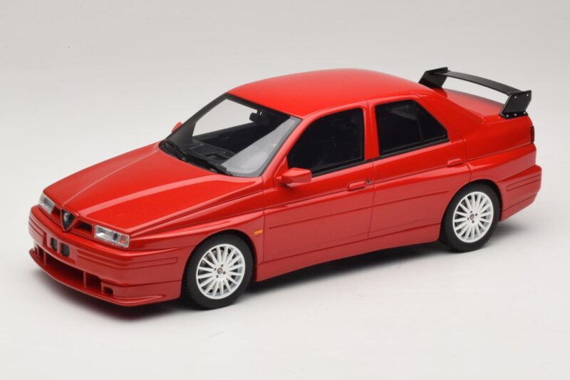 Alfa Romeo 155 GTA Stradale Alfa Red Otto 1:18 OT1132 Resin