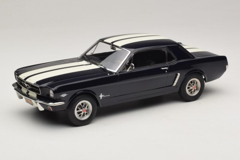 Ford Mustang Nightmist Blue Norev 1:18 182805 Diecast