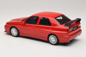 Alfa Romeo 155 GTA Stradale Alfa Red Otto 1:18 OT1132 Resin — photo 5 of 6