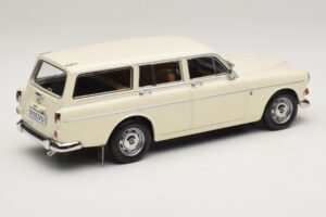 Volvo Amazon Estate Pearl White Norev 1:18 188750 Diecast — photo 2 of 6