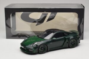Porsche 911 992 Turbo S Brabus 900 Rocket R Mean Green GT Spirit 1:18 GT959 Resin — photo 6 of 6