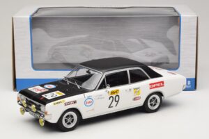 Opel Commodore A #29 J-L. Clarr / J-P. Peyroux Tour de France Automobile 1971 MCG 1:18 MCG18562R Diecast — photo 6 of 6