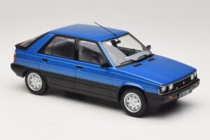 Renault 11 TXE Blue Metallic MCG 1:18 MCG18591 Diecast — photo 4 of 6