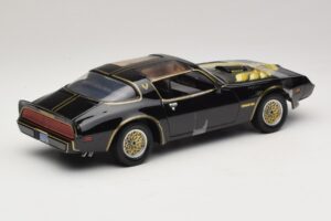 Pontiac Firebird Trans Am Kill Bill Movie Greenlight 1:18 12951 Diecast — photo 2 of 6
