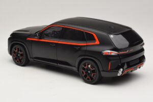 BMW XM G09 Matt Black Minichamps 1:18 110023301 Diecast — photo 7 of 8