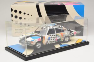 BMW 2500 E3 New Horizon Minichamps 1:18 155029204 Resin — photo 6 of 6