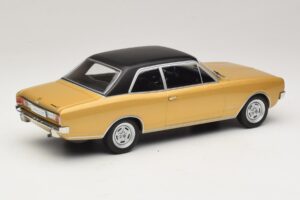Opel Commodore A Beige MCG 1:18 MCG18559 Diecast — photo 2 of 6