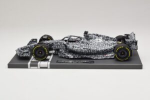 Alfa Romeo Orlen C42 V. Bottas Testing Barcelona 2022 Minichamps 1:18 117229977 Resin — photo 3 of 7