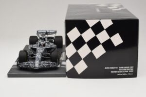 Alfa Romeo Orlen C42 V. Bottas Testing Barcelona 2022 Minichamps 1:18 117229977 Resin — photo 6 of 7