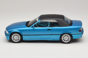 BMW 3 Series E36 Convertible Blue Metallic MCG 1:18 MCG18319 Diecast — photo 4 of 7