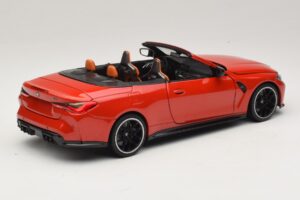 BMW M4 G83 Cabriolet Red Metallic Minichamps 1:18 110021030 Diecast — photo 3 of 8