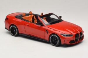 BMW M4 G83 Cabriolet Red Metallic Minichamps 1:18 110021030 Diecast — photo 6 of 8