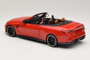 BMW M4 G83 Cabriolet Red Metallic Minichamps 1:18 110021030 Diecast — photo 7 of 8