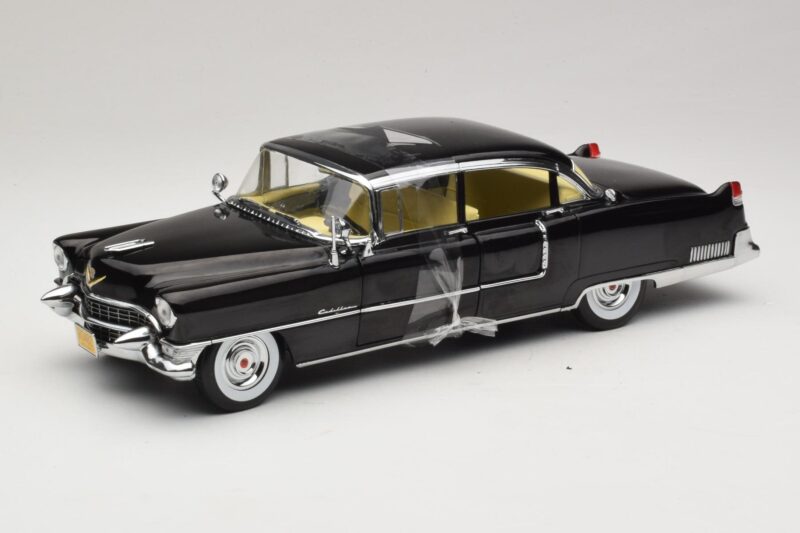 Cadillac Fleetwood Series 60 The Godfather Greenlight 1:18 12949 Diecast