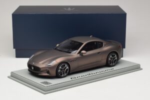 Maserati GranTurismo Trofeo Rame Folgore BBR 1:18 P18240AMAS Resin — photo 7 of 7