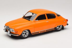 Saab 96 V4 Orange MCG 1:18 MCG18654 Diecast